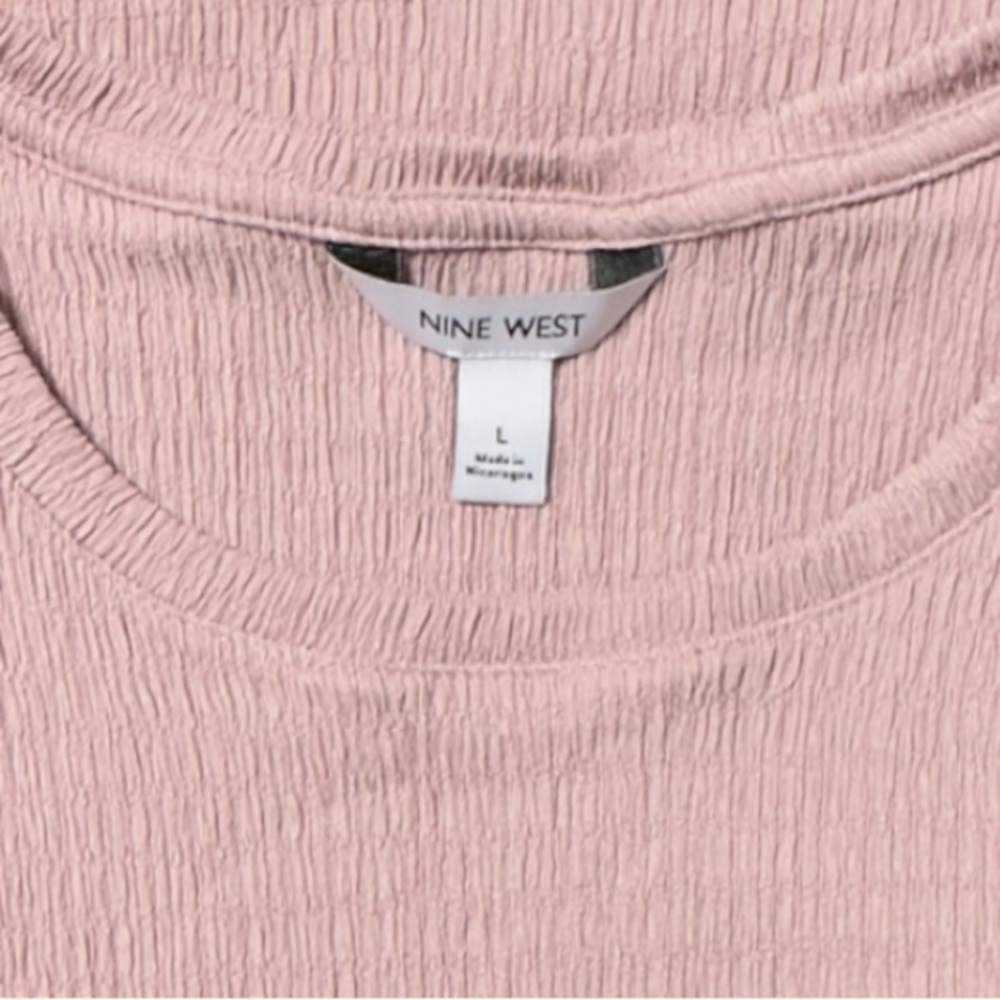 *NWT* Women's Nine‎ West Side Knot
Knit Tank Size L - Picture 4 of 5